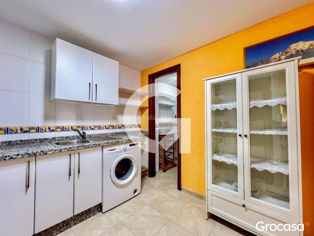 Planta baja en venta en Torrox, El Morche. Vive a 2 minutos del mar en El Morche. Plantas bajas.