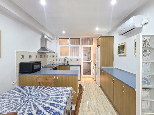Planta baja en venta en Tres Villas Las. Plantas bajas Tres Villas.