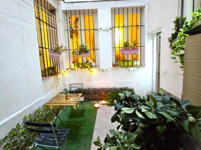 Planta baja en Venta en Universidad Malasaña