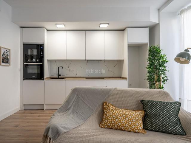 Planta baja en venta en Valencia, Vara de Quart. Ref08674 Salico presenta Activo de inversión para colivingmedia estancia en Valencia capital. Plantas bajas.