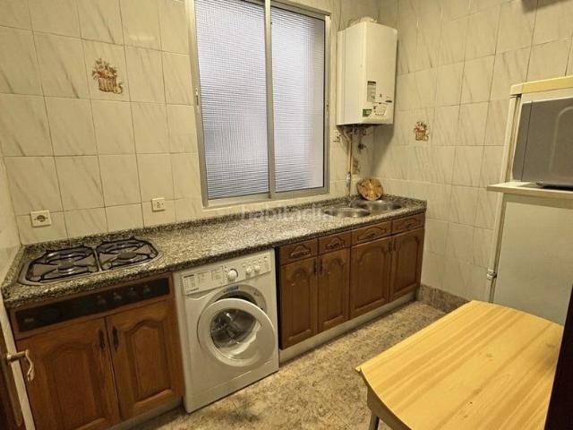 Planta baja en venta en Valladolid, San Martín. Vivienda con gran potencial en una de las zonas más consolidadas y demandadas del centro de Valladolid. Plantas bajas.