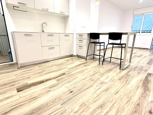 Planta baja en Venta en Vila de Gràcia
