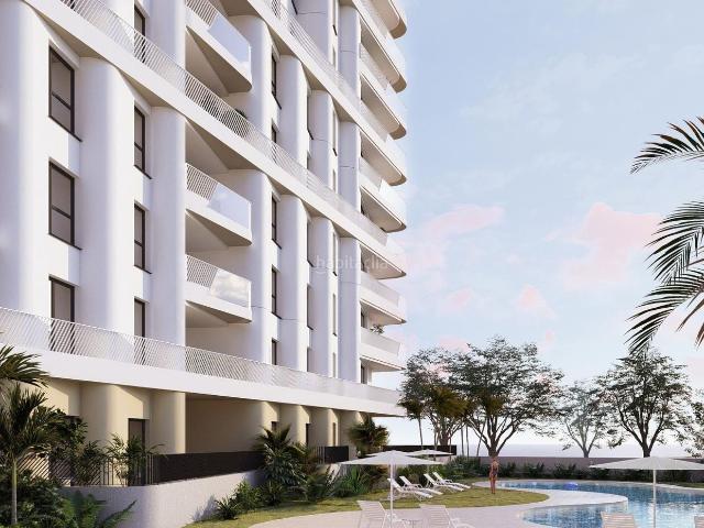 Planta baja en venta en Vila Joiosa la, Platja de Torres. Apartamentos y áticos exclusivos frente al mar en Villajoyosa con vistas panorámicas al Mediterráneo. Plantas bajas Vila Joiosa.