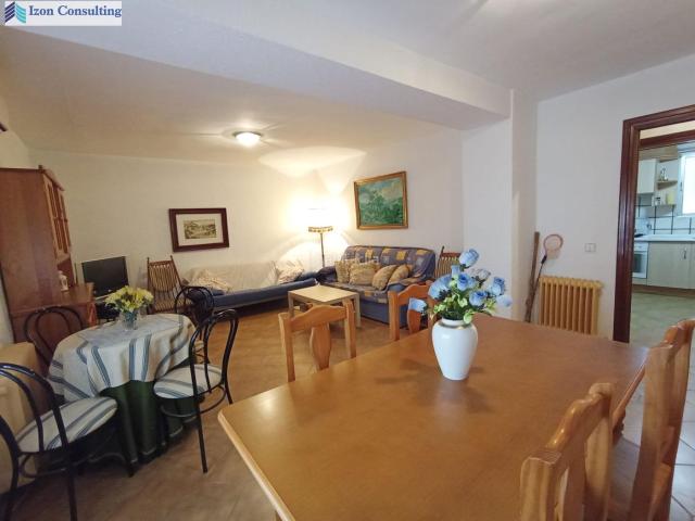 Planta baja en venta en Villalgordo del Júcar. Acogedora planta baja en Villalgordo del Júcar lista para entrar a vivir. FINANCIACIÓN 100 MAS GASTOS. Plantas bajas Villalgordo del.