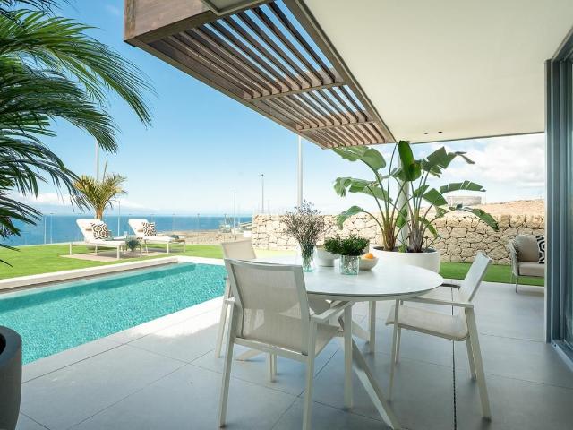 Planta baja en venta en Adeje, Callao Salvaje Playa Paraíso. Plantas bajas.