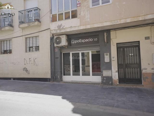 Planta baja en venta en Almería, Los Molinos Villa Blanca. Bajo reformado con patio en Los Molinos Alta rentabilidad del 7,5!. Plantas bajas.