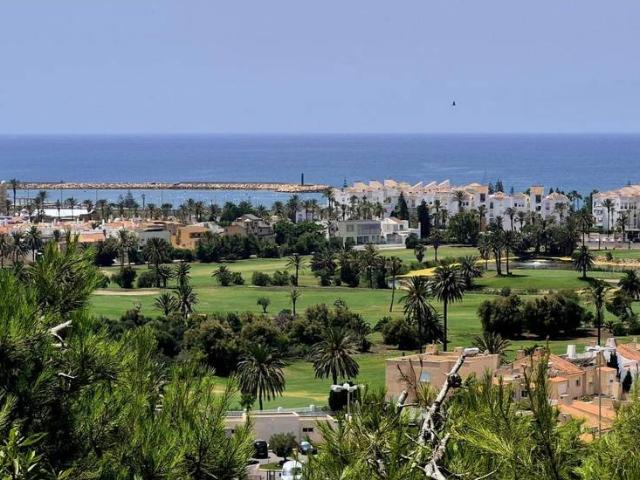 Planta baja en Venta en Almerimar