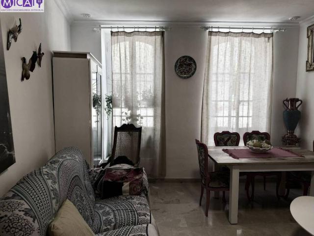 Planta baja en Venta en Alameda Mentidero Teatro Falla