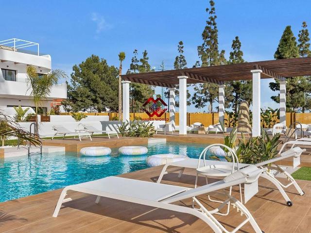 Planta baja en venta en Alcázares Los, Las Lomas de Rame Bahía Bella. Residencial exclusivo de reciente edificación, estratégicamente ubicado junto al Serena Golf y a pocos minutos de las playas del.