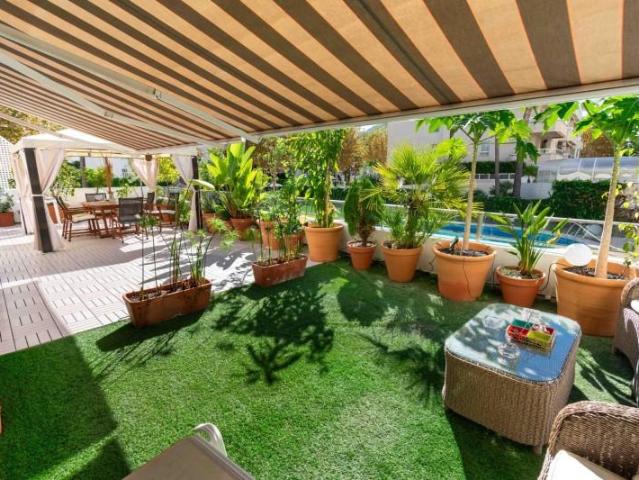 Planta baja en venta en Alfaz del Pi, Albir