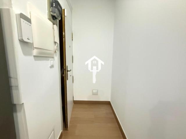 Planta baja en venta en Alicante, Campoamor. ESPECTACULAR BAJO REFORMADO DE 4 HABITACIONES CON GARAJE OPCIONAL EN ZONA CAMPOAMOR. Plantas bajas.