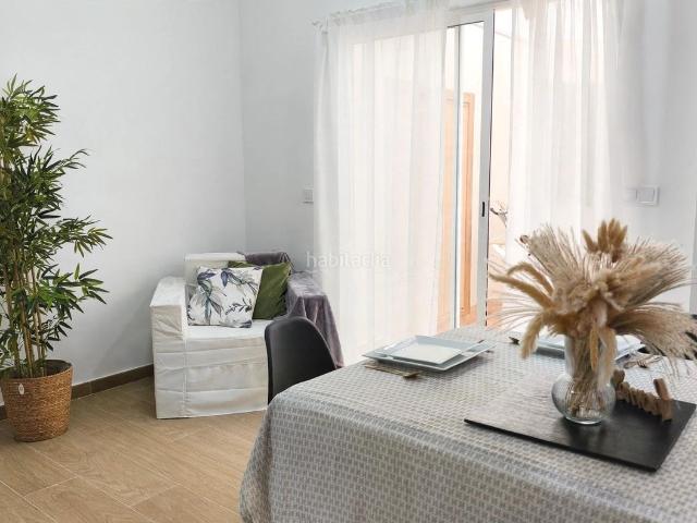 Planta baja en venta en Alicante, Carolinas Altas. PLANTA BAJA REFORMADA CON PATIO EN CAROLINAS ALTAS ALICANTE. Plantas bajas.