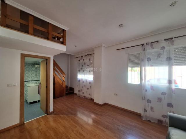 Planta baja en venta en Alicante, Carolinas Bajas. PLANTA BAJA DUPLEX LISTA PARA VIVIR. Plantas bajas.