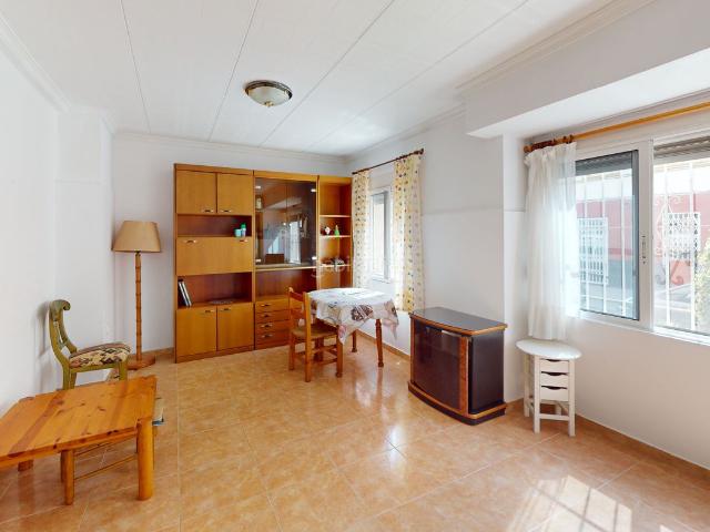Planta baja en venta en Alicante, Pla de Bon Repós. PLANTA BAJA LUMINOSA EN VENTA. Plantas bajas.