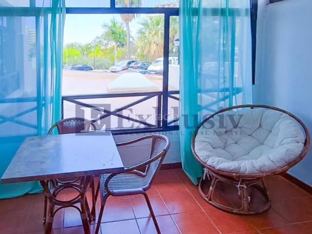 Planta baja en venta en Arona, Los Cristianos. Plantas bajas.