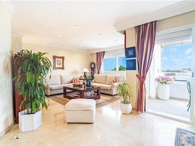 Planta baja en venta en Baleares Palma de Mallorca, La Bonanova. Planta baja dúplex con terraza de 200m2 aprox. con piscina privada, 5 dormitorios. Plantas bajas Palma de.