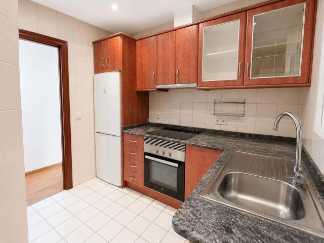 Planta baja en venta en Barcelona, Barri de les Corts. Piso en venta en Les Corts. Plantas bajas.