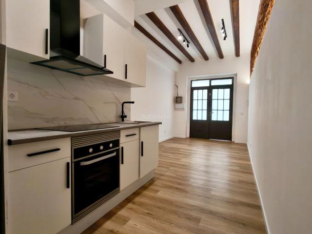 Planta baja en venta en Barcelona, El Poble Sec Parc de Montjuïc. OPORTUNIDAD EN EL POBLE SEC!. Plantas bajas.