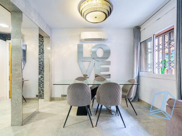 Planta baja en venta en Barcelona, La Marina del Port. PLANTA BAJA EN VENTA En Carrer de l'Anoia, Barcelona, Catalunya, España. Plantas bajas.
