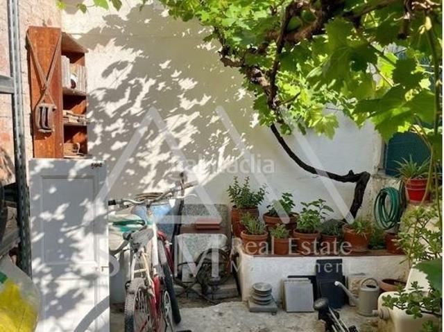 Planta baja en venta en Barcelona, Provençals del Poblenou. Plantas bajas.