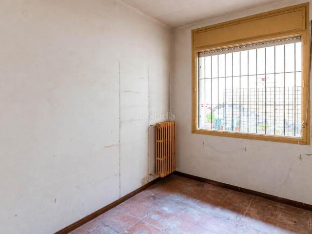Planta baja en venta en Barcelona, Putget Farró. Plantas bajas.