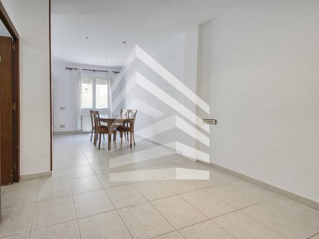 Planta baja en Venta en Barri de les Corts