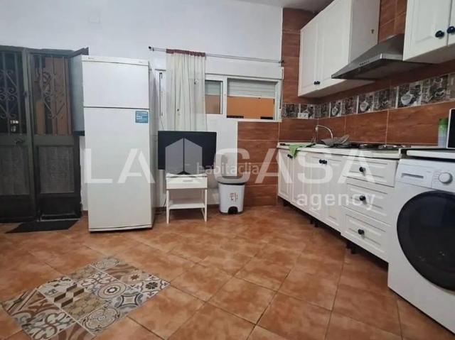 Planta baja en venta en Barrios Los. Plantas bajas Barrios.