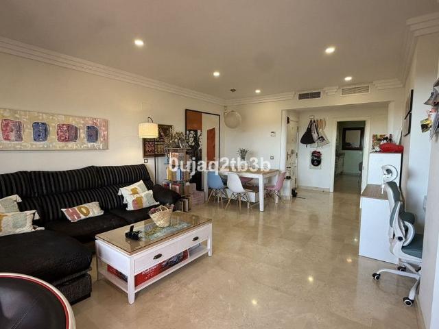 Planta baja en venta en Benahavís, La Alquería. Plantas bajas.