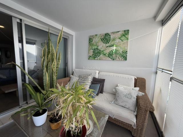 Planta baja en venta en Benalmádena, Hacienda Torrequebrada. Rodeado de campos de golf y primera linea de playa. Plantas bajas.