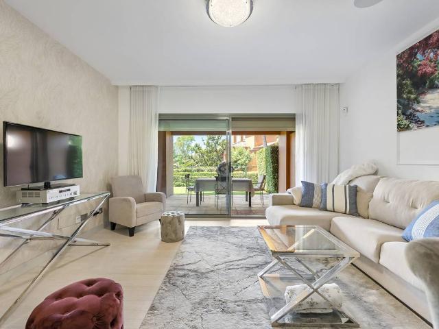 Planta baja en Venta en Benatalaya