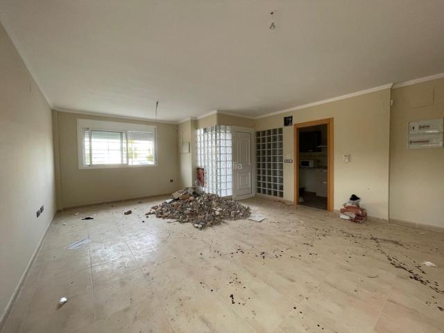 Planta baja en venta en Benavites. Venta Piso planta baja con garaje y trastero en Benavites. Plantas bajas.