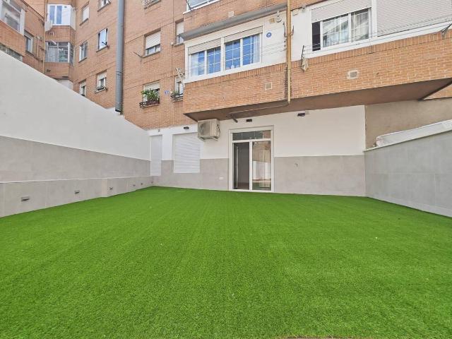 Planta baja en Venta en Bellas Vistas