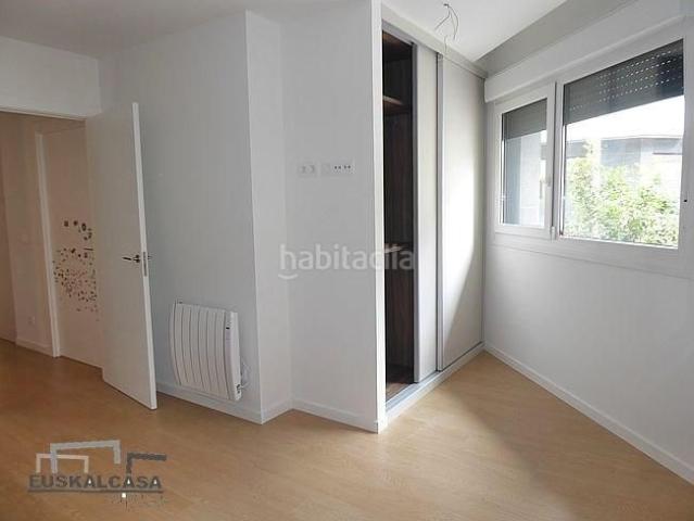 Planta baja en venta en Bilbao, Miribilla. PRECIOSO PISO EN MIRIBILLA ZONA DE AGARRE. Plantas bajas.