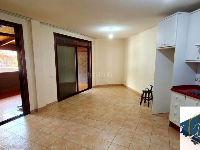 Planta baja en venta en Candelaria, Candelaria Playa La Viuda. Calle Alemania, Candelaria, Santa Cruz de Tenerife. Plantas bajas.
