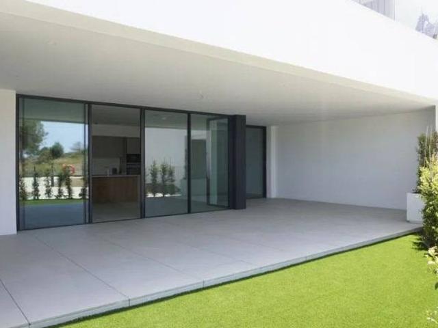 Planta baja en Venta en Cabopino Artola