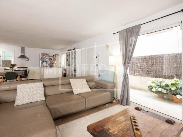 Planta baja en venta en Caldes d´Estrac. PRECIOSA PLANTA BAJA EN EL CENTRO. Plantas bajas Caldes.