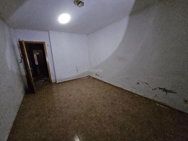 Planta baja en venta en Calella. OPORTUNIDAD PISO PARA REFORMAR EN VENTA EN EL CENTRO DE CALELLA, BARCELONA. Plantas bajas.