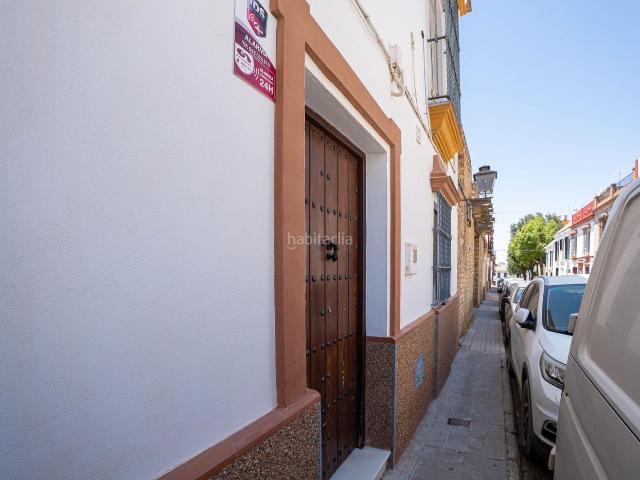 Planta baja en venta en Carmona. Oportunidad unica para invertir o vivir en carmona. Plantas bajas.