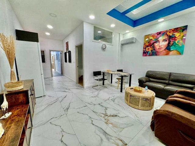 Planta baja en Venta en Carolinas Bajas