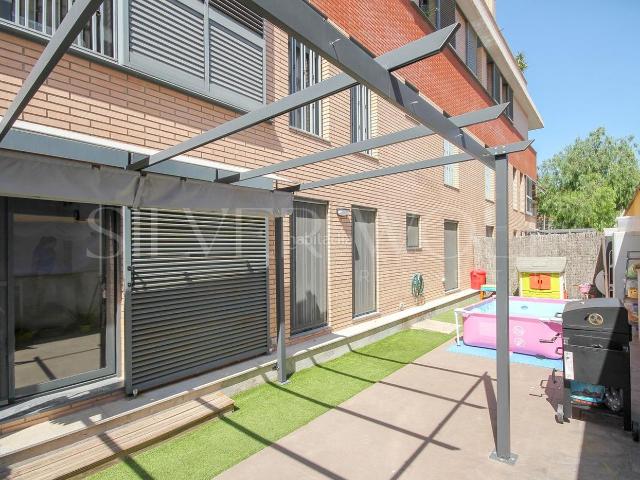 Planta baja en venta en Castelldefels, Lluminetes. BRISA MEDITERRÁNEA. Plantas bajas.