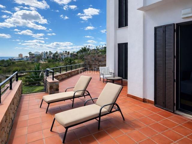 Planta baja en venta en Casares, Bahía de Casares. EN PRIMERA LÍNEA DE PLAYA CON VISTAS PANORÁMICAS AL MAR. Plantas bajas.