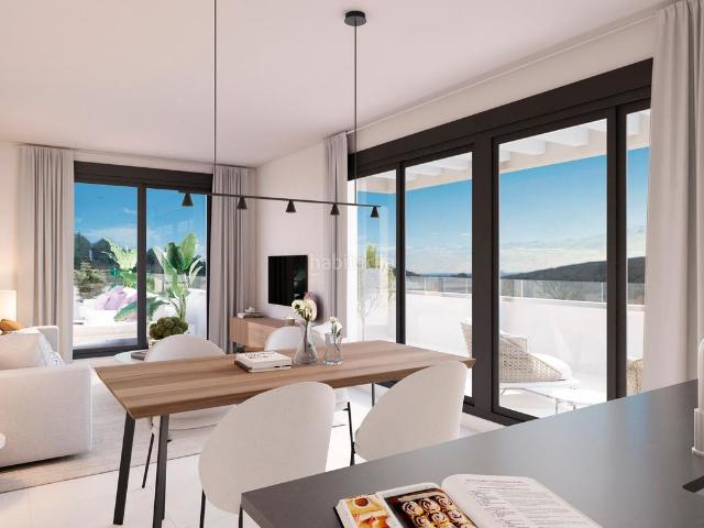 Planta baja en venta en Casares, Casares Golf Casares del Sol. Apartamento planta baja de 2 dormitorios, 2 baños. Estepona. Plantas bajas.
