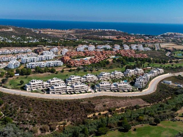 Planta baja en venta en Casares, Casares Golf Casares del Sol. Apartamento planta baja de 4 dormitorios, 3 baños. Estepona. Plantas bajas.