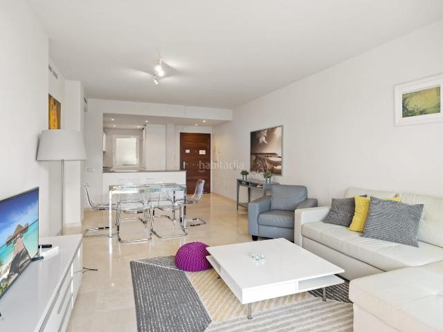 Planta baja en venta en Casares, Casares pueblo. Cozy Garden Apartamento en venta en Alcazaba Hills. Plantas bajas.