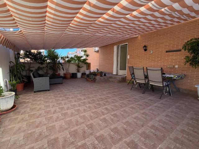 Planta baja en Venta en Ciutat Esportiva