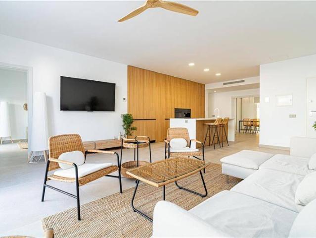 Planta baja en Venta en Colònia Sant Jordi