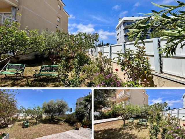 Planta baja en venta en Cunit, Cunidor Costa Dorada. PRIMERA LINEA DE MAR!. Plantas bajas.
