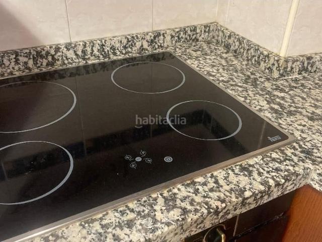 Planta baja en venta en Daimiel. SE VENDE BAJO EN DAIMIEL EN ZONA CENTRO! COMPLETAMENTE AMUEBLADO!. Plantas bajas.