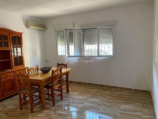 Planta baja en Venta en Deltebre