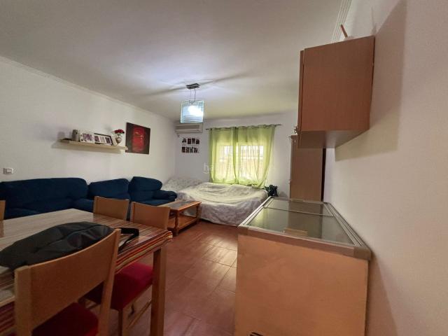 Planta baja en venta en Dos Hermanas, Arco Norte Avda España. Piso en venta en la moneda. Plantas bajas Dos.